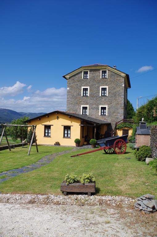 Casa De Aldea El Conceyu Guest House Navia Exterior foto